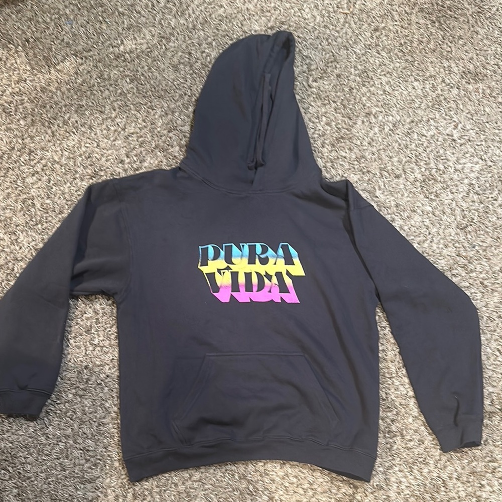 Pura Vida Graphic Hoodie